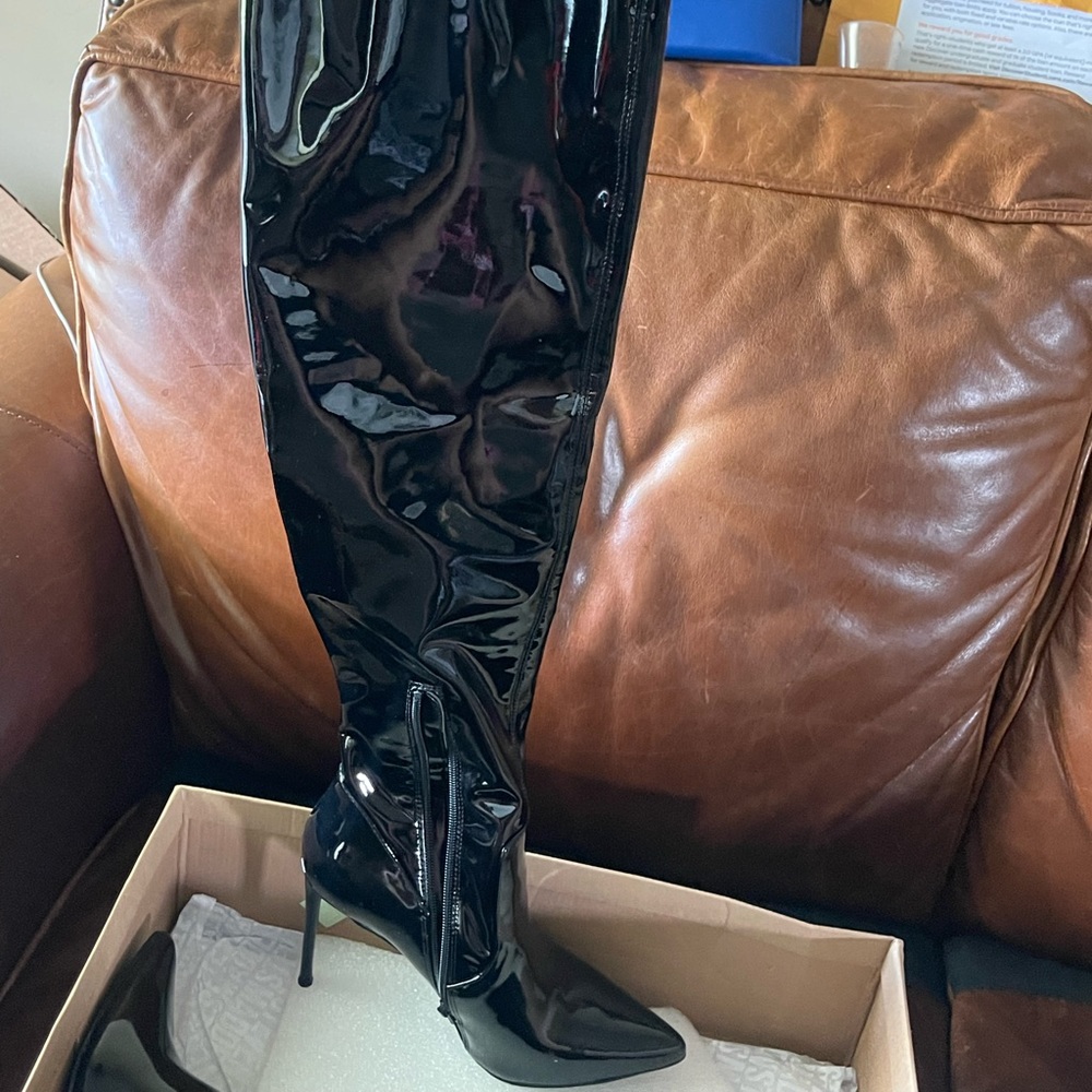 Steven Madden leather heels